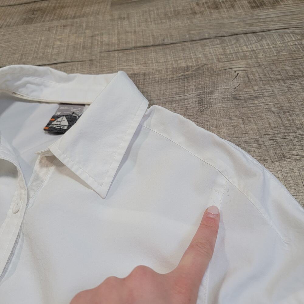 NIKE ACG Womens Button Up Size Medium White Utility Techwear Shirt VTG 00's Y2K - Picture 8 of 10